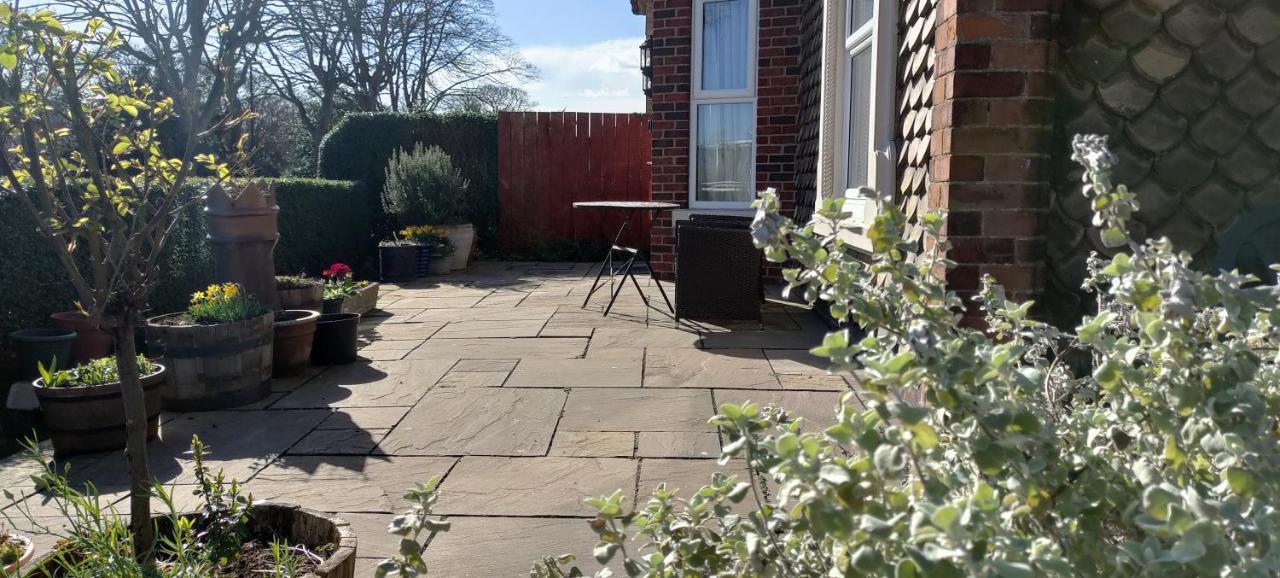 Fishtail House - Stylish Apartments Minutes From The Sea Hornsea Exterior photo