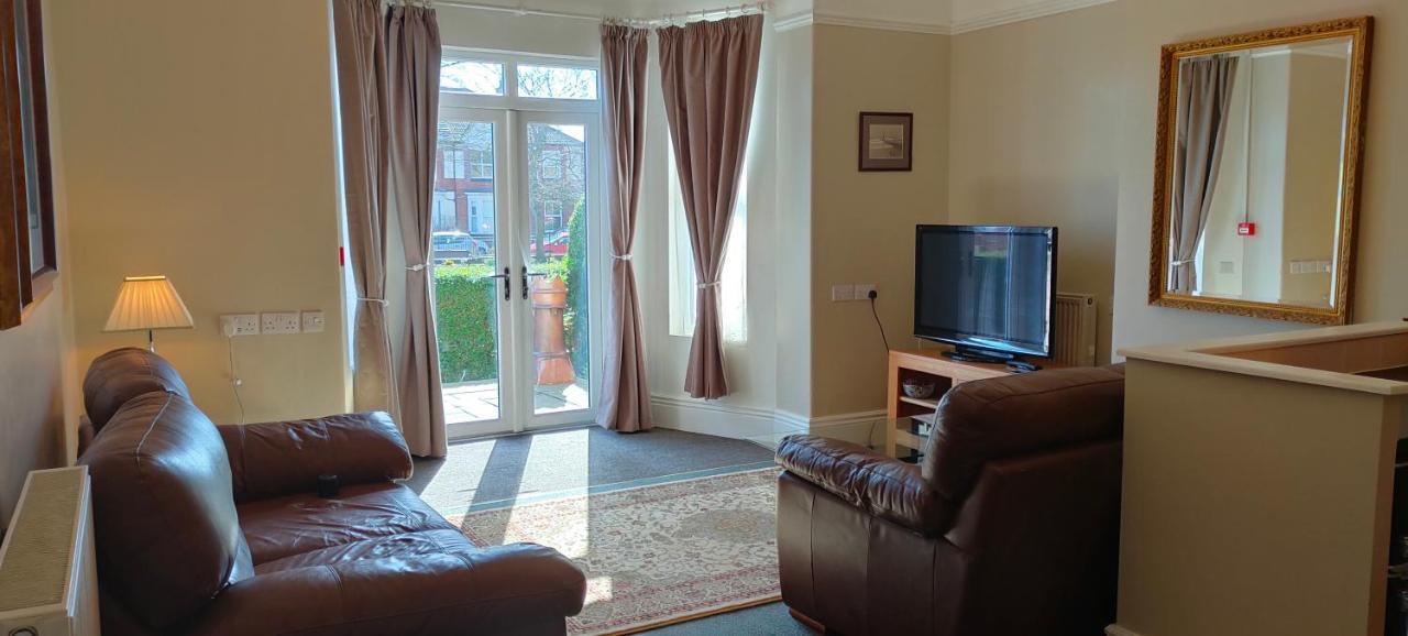 Fishtail House - Stylish Apartments Minutes From The Sea Hornsea Exterior photo